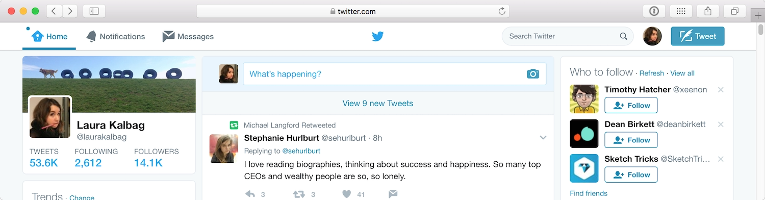 VoiceOver panel over the Twitter website saying New Tweets available. Press period to review them.